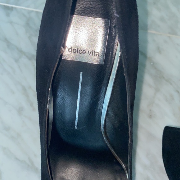 Dolce Vita Black Suede Heels - Picture 3 of 3